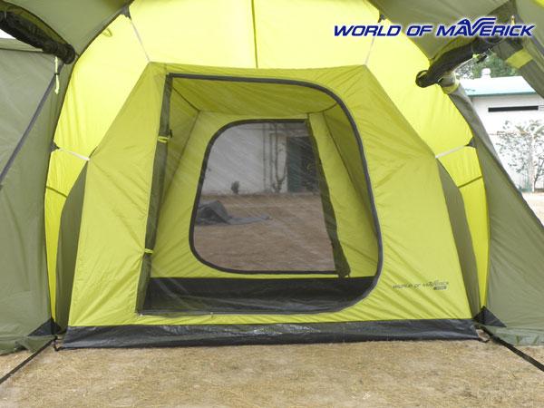 Спальный отсек в кемпинговой палатке Slider: вид изнутри.