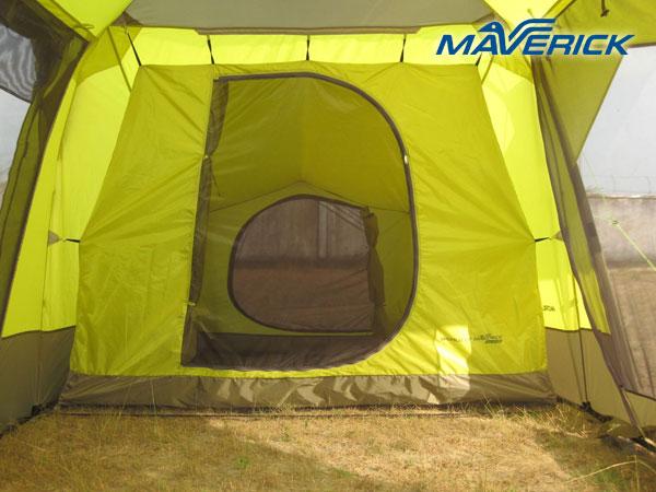 Вид изнутри кемпинговой палатки Tourer-400.